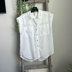 Forever 21 White Sleeveless Button Down Oversized Shirt SZ S